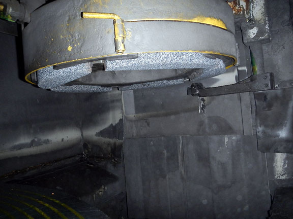 177696h.jpg (55312 bytes)