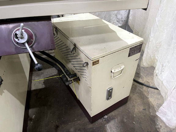 FSG1632-8.JPG (56110 bytes)