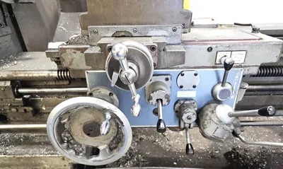 Mazak_11.JPG (220546 bytes)