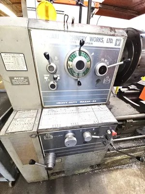 Mazak_06.JPG (213630 bytes)