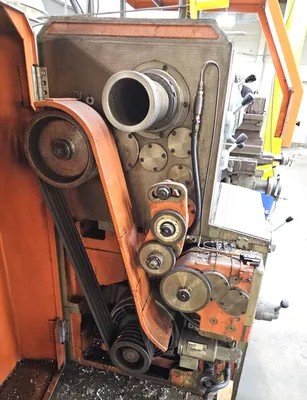 Mazak_08.JPG (220546 bytes)