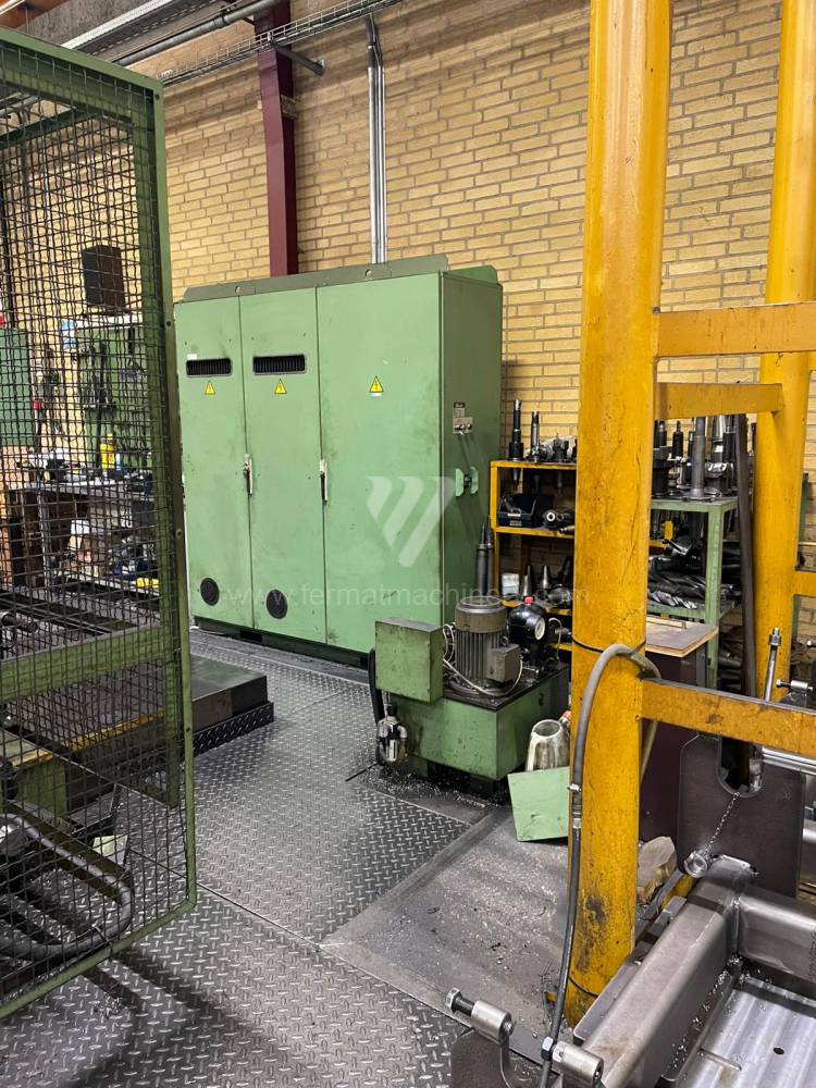 Tos-WH13-5.jpg (157219 bytes)